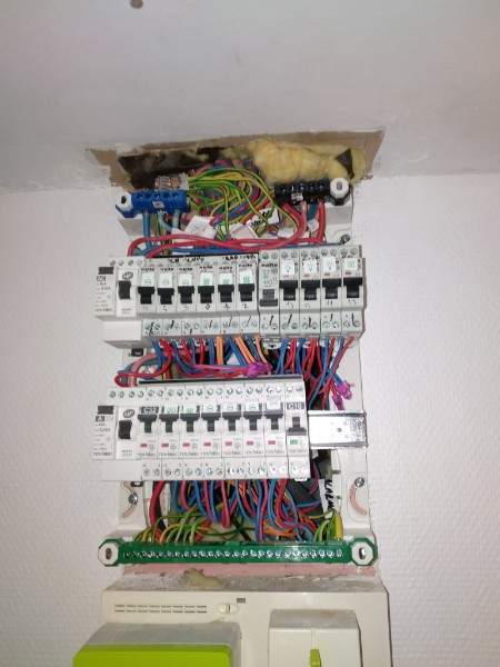 Spécialiste en rénovation électrique à Évron
