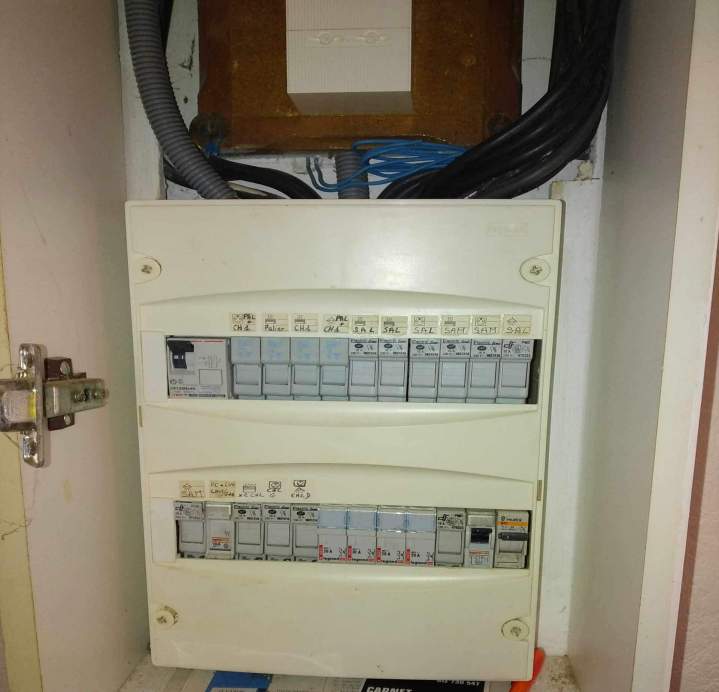 Rénovation électrique Évron